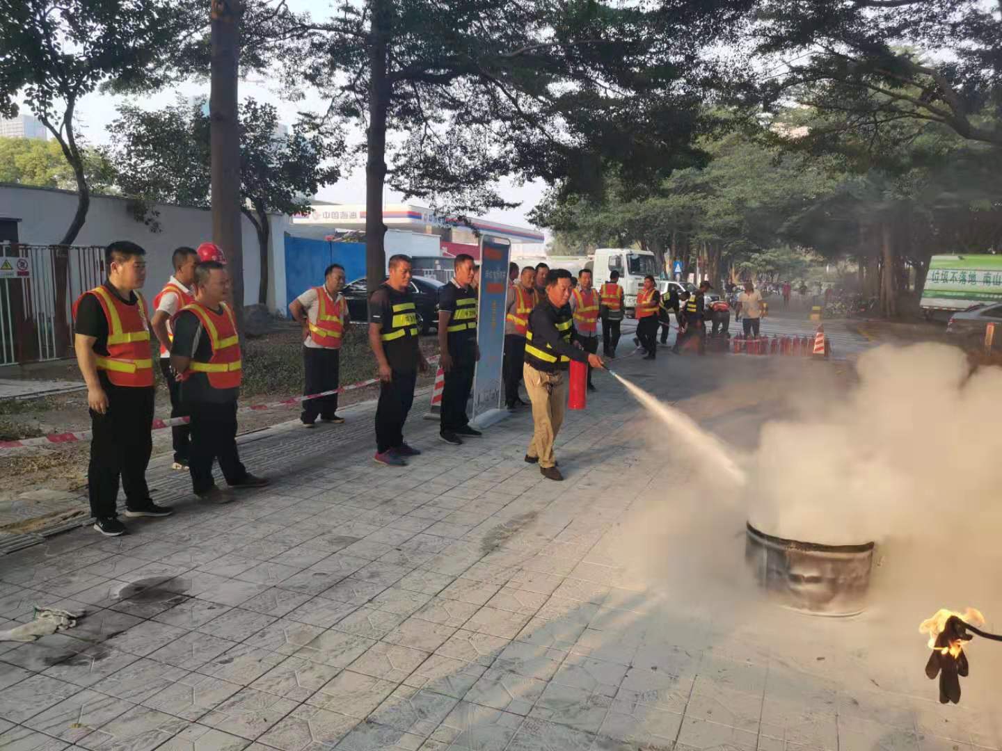 “安全第一，预防为主”之消防安全演练