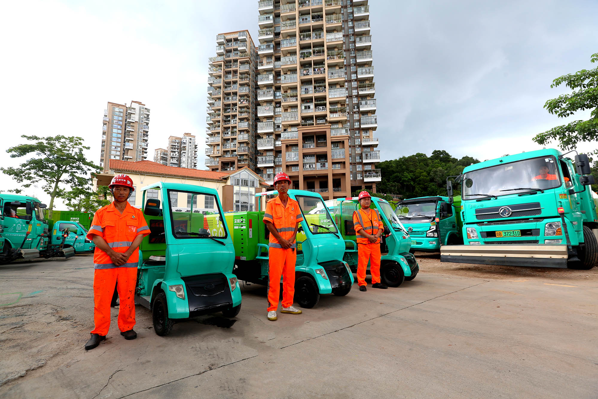 市政道路清扫中的社区参与和反馈机制如何运作？